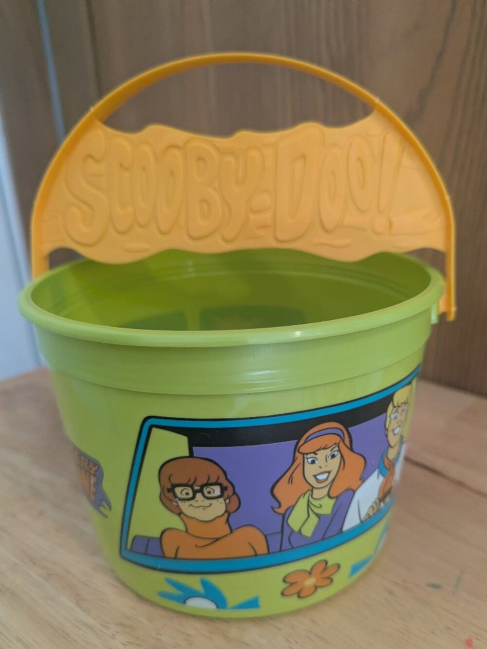 Scooby Doo and Friends Collectible Bucket 2012 Green Mystery Machine
